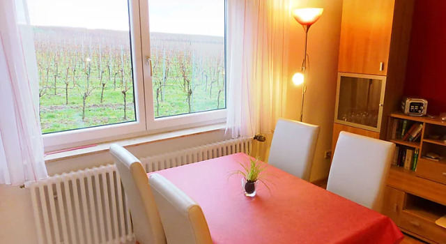 Apartment Haus Sacherer by Interhome, Buchen Sie Ferienwohnung Bischoffingen Breisgau