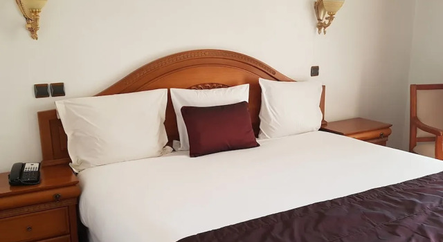 Двухместный номер Classic с балконом Hotel El Djazair