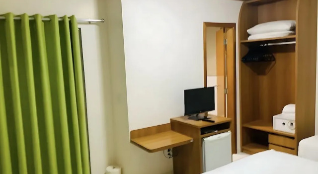 Трёхместный номер Classic c 1 комнатой с видом на бассейн Apto aconchegante- Recanto do Bosque Novo condominio em caldas novas
