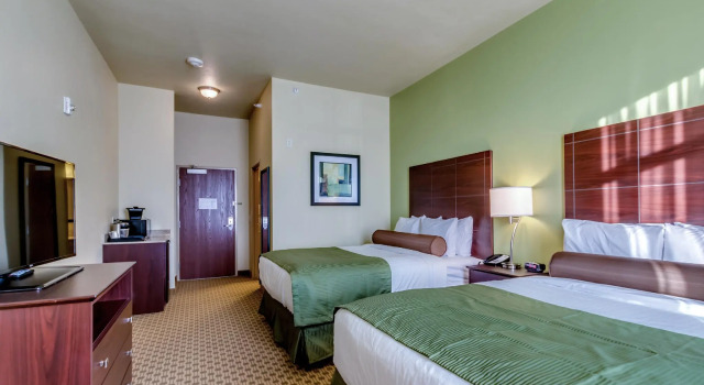 Четырёхместный номер Standard Cobblestone Inn & Suites - Waverly