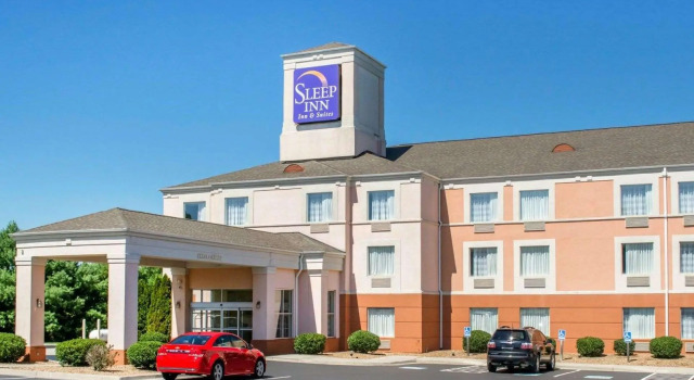 Standard Zimmer Wingate by Wyndham Dublin Near Claytor Lake State Park