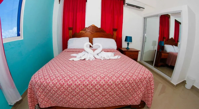 Одноместный номер Standard с балконом South Beach Hotel