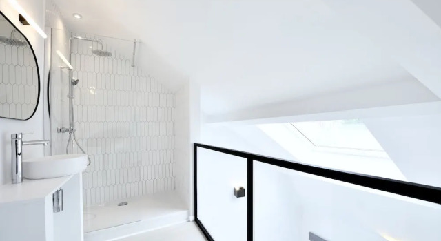 Номер Standard Urban Walls