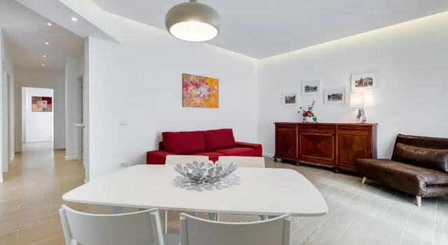 Lovely  3 rooms apartment close Trastevere Station