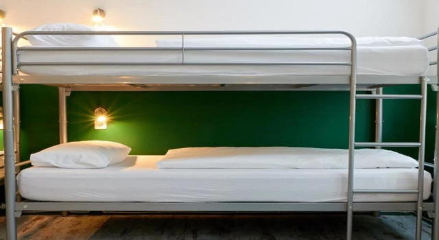 Ballhaus Berlin Hostel, Réserver Auberge de jeunesse Auberges de jeunesse à Berlin, près de Hôpital universitaire de la Charité, Auberge de jeunesse