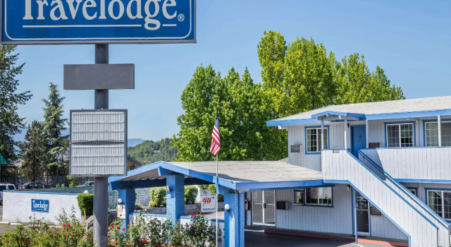 Номер Standard Travelodge by Wyndham Grants Pass