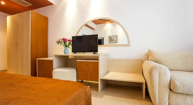 Двухместный номер Standard с балконом Family Hotel Gold Pearl