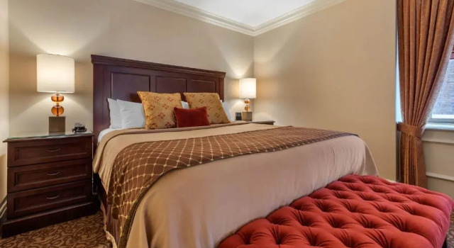 Двухместный люкс Executive Omni William Penn Hotel
