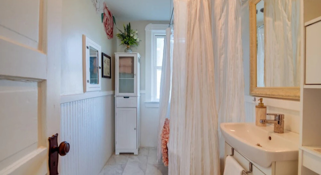 Апартаменты New Bedford Apartment ~ 4 Mi to Fort Phoenix Beach