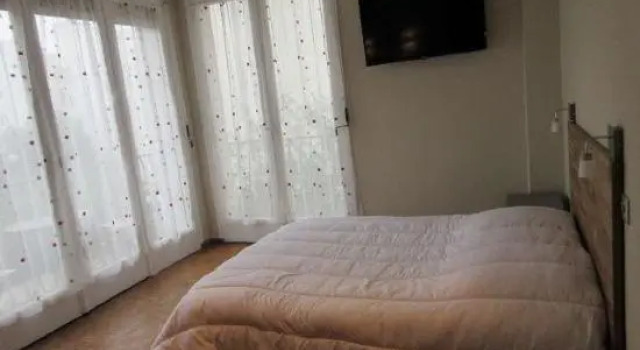 Appartement Gambetta, Забронировать Апартаменты/квартира Отели По с парковкой, рядом с Стадион Pau-Pyrenees Whitewater, Парковка