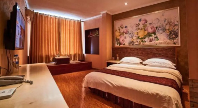 Номер Deluxe Zhangye Liangmao Hotel
