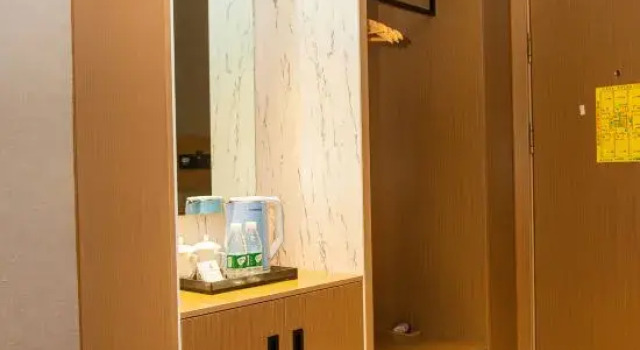 Baise Jingchen Theme Hotel