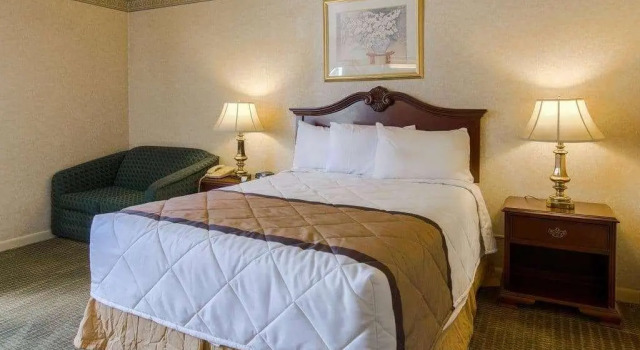Номер Deluxe Travelodge by Wyndham Lynchburg