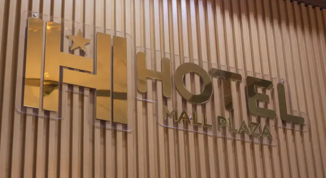 Hotel Mall Plaza