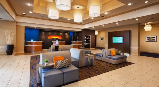 Courtyard by Marriott Baldwin Park