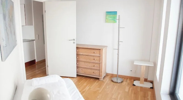 Апартаменты Large Apartment With Fabulous View Of Tórshavn