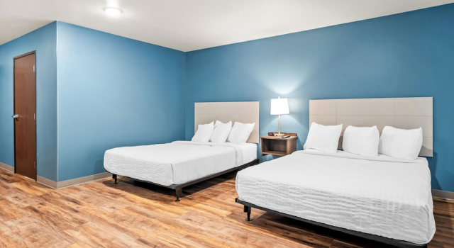 Четырёхместный люкс WoodSpring Suites Orlando East UCF