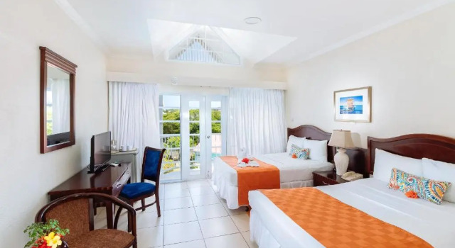 Двухместный номер Superior Bay Gardens Marina Haven