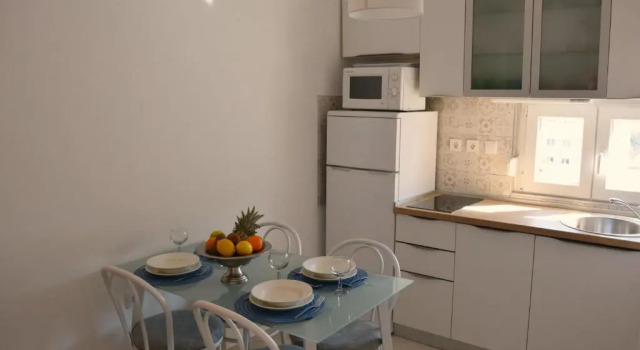 Апартаменты с 2 комнатами с балконом и с видом на море Apartments Ćurić