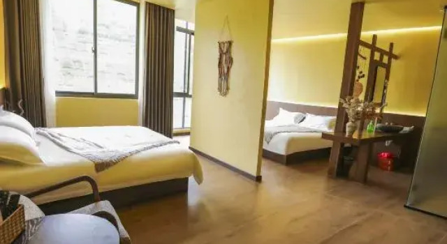 Люкс Luxury Guipu Qilan Homestay (Yao Hu Town)
