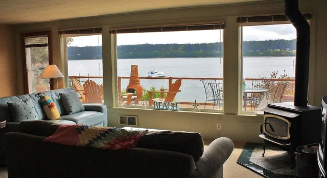 Bercot Beach Cottage, Buchen Sie Ferienhaus Villen in Island County, Villa