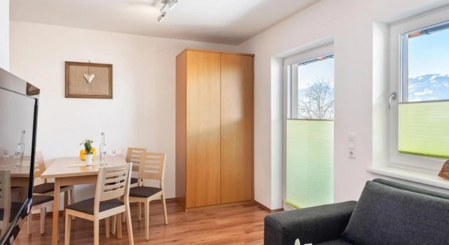 Apartment in Saalfelden Near Ski Slopes, Rezerwuj Apartament Hotele w Salzburg z parkingiem, Parking