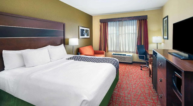 Двухместный номер Deluxe с видом на город La Quinta by Wyndham Oxford - Anniston
