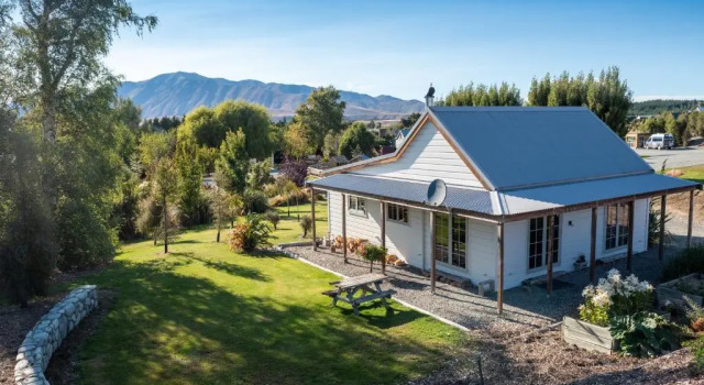 Lexi's Lodge