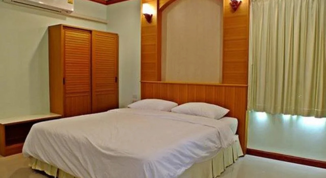 Baan Ingna Resort Hotel, Varaa Lomakeskus Hotellit North-Eastern Thailand pysäköinnillä, Pysäköinti