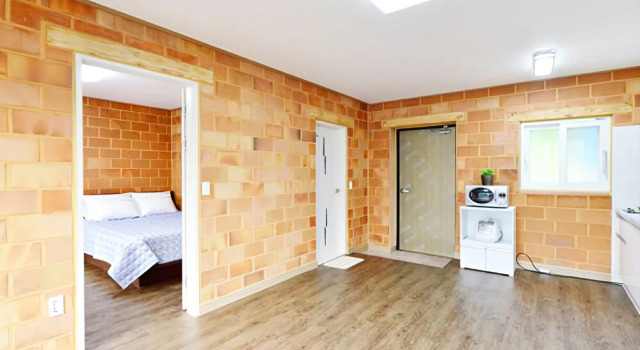 Sancheong Skylight Lake Pension, Забронировать Отель Чинджу Кёнсан-Намдо