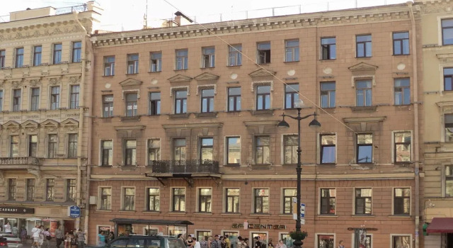 ProstoKvartirki na Nevskom 75, Забронировать Отель Отели Санкт-Петербурга с парковкой, рядом с Владимирская, Парковка