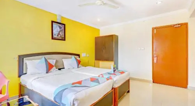 FabExpress Swaagat Residency, Rezervovat Hotel Hotely v Andhra Pradesh s parkováním, Parkování