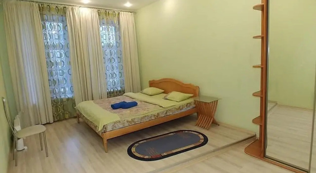 Two Bedrooms 13 Baseina Str Centre Near Guliver