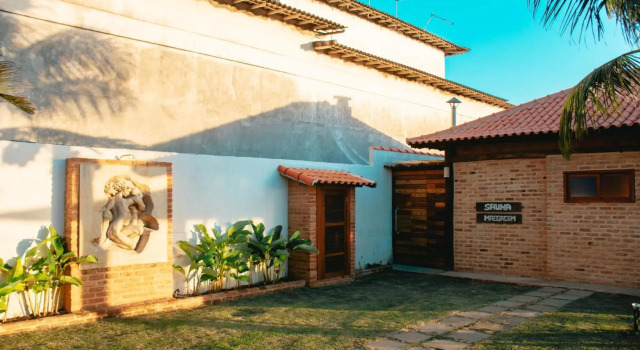 Castelhana Praia Hotel - Itauna Saquarema, Забронировать Отель Отели Сакуарема с завтраком, рядом с Itauna Beach, Завтраки