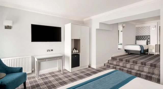 Трёхместный номер Carlton Classic Cairn Hotel Newcastle Jesmond - Part of the Cairn Collection