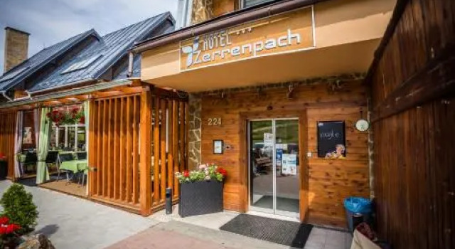 Hotel Zerrenpach, Book Hotel Osrblie 