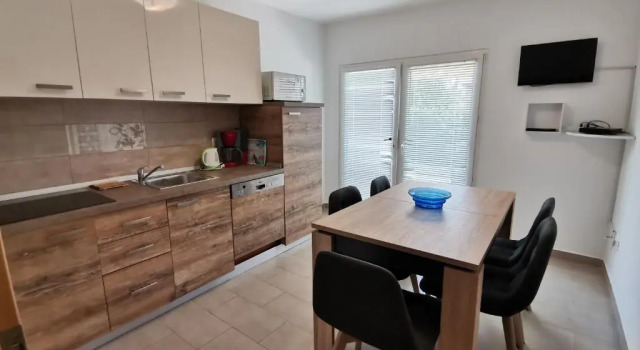 Apartments Victoria, Book Lejlighed Hoteller i Laura med parkering, Parkering