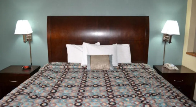 Standard Zimmer BridgePointe Advantage by BPhotels