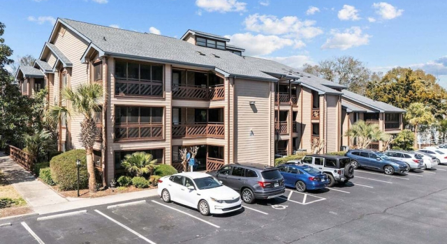 Heron Pointe C12