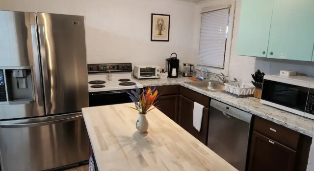 Номер Deluxe Jonathan Edwards Motel