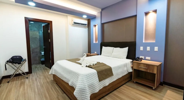 Апартаменты Hotel Cayuga