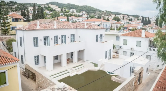 Liberty Suites Spetses, Prenota Hotel Spetses Isole Saroniche