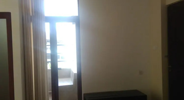 Одноместный номер Standard с балконом Saninro Hotel - Ragama