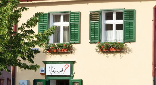 Apartment Wine House, Varaa Huoneisto Sibiu Old Town 