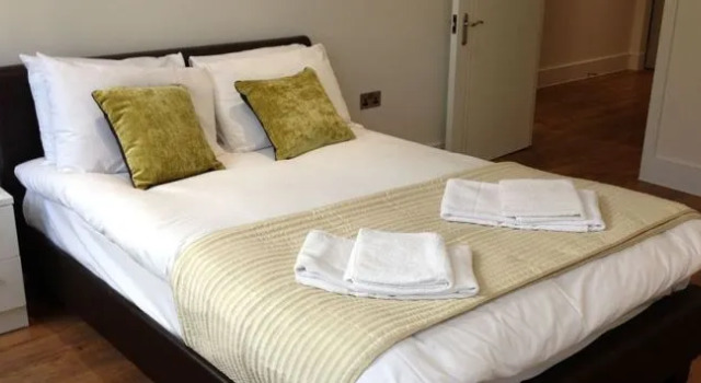 MAX Serviced Apartments Commercial Road, Varaa Huoneisto Asunnot kohteessa Merseyside, Huoneisto