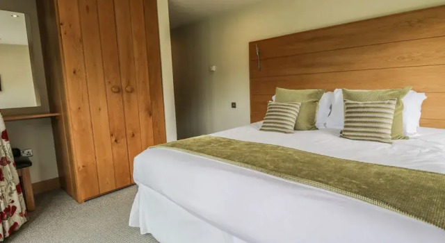 Neddy Cut, Prenota Hotel Ulverston Western Lake District