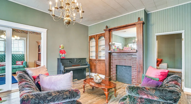 Коттедж Historic Aberdeen Vacation Home w/ Yard!