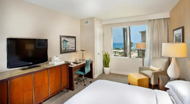 Номер Standard с видом на бассейн Cape Rey Carlsbad Beach, a Hilton Resort & Spa