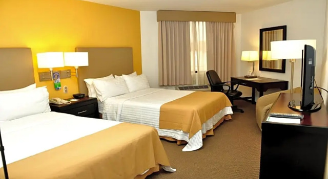 Номер Superior Holiday Inn Tijuana Zona Rio by IHG