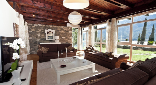 Villa Meraviglia, Book Villa Colico Como